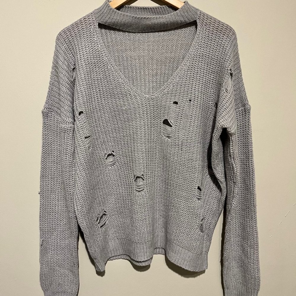 Daytrip Buckle oversized gray distressed sweater size large